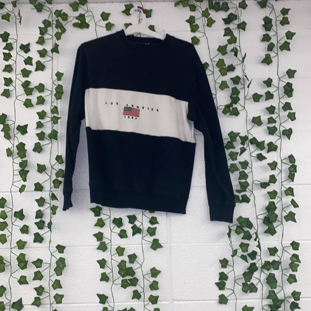 Brandy Melville crewneck